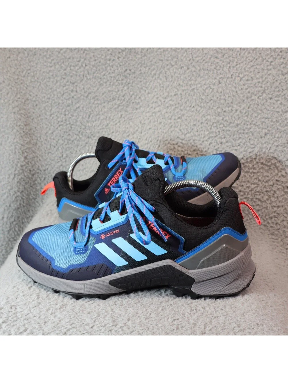 Adidas Terrex Swift R3 Gore-Tex Men sz 8.5 Hiking GZ0350